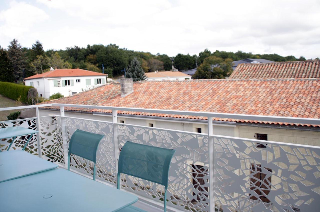 Residence Vacances Bleues Les Coteaux De Jonzac Eksteriør billede